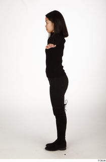 Photos Komori Yuna standing t poses whole body 0002.jpg